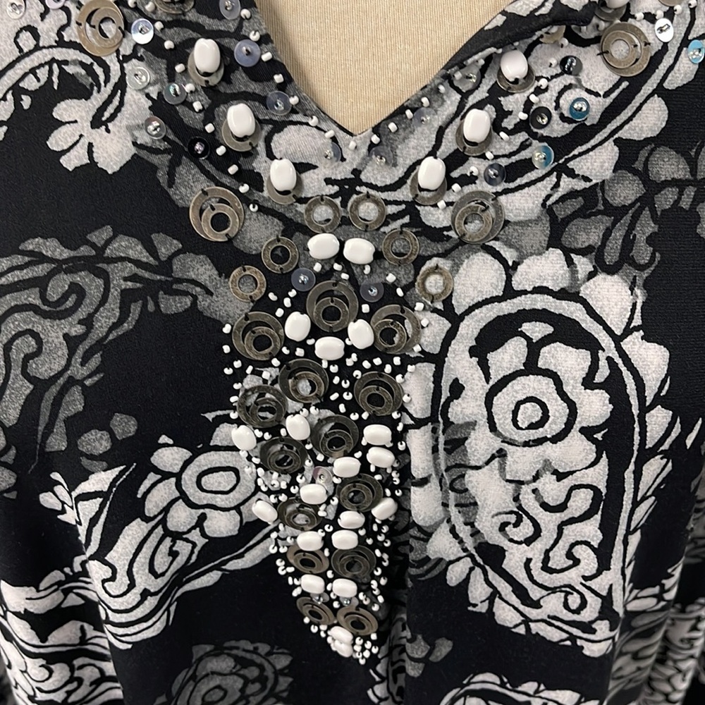 JM Collection Blouse - Picture 2 of 2